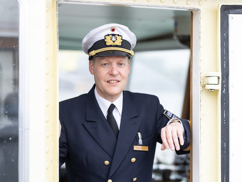 Zwischen Ebbe, Flut und Verantwortung – Der Hamburger Hafen aus Sicht des Hafenkapitäns